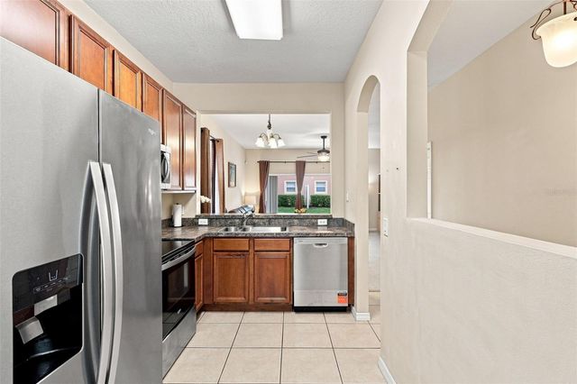 1360 LONG OAK WAY, Sanford, FL 32771