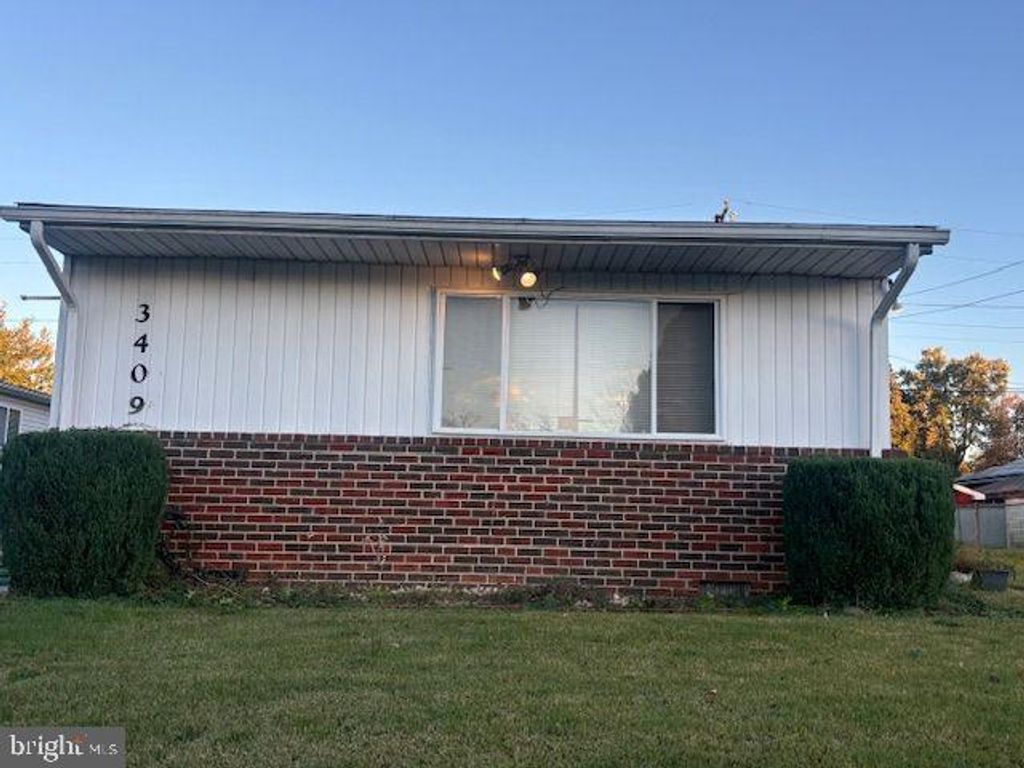 3409 YATARUBA DR, Baltimore, MD 21207