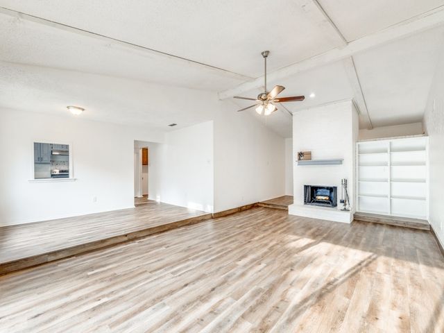 3914 Willowood Lane, Grand Prairie, TX 75052