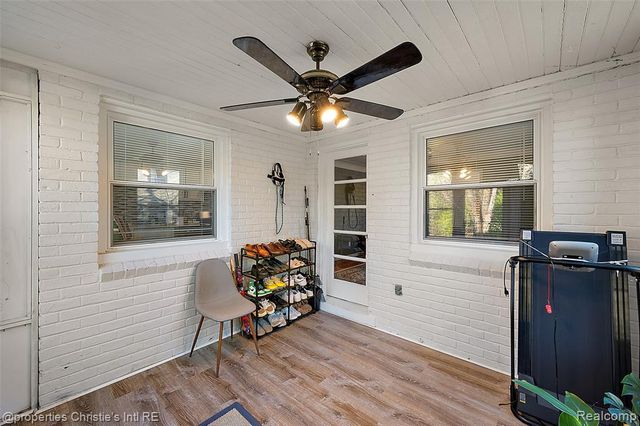 852 Harcourt Road, Grosse Pointe Park, MI 48230