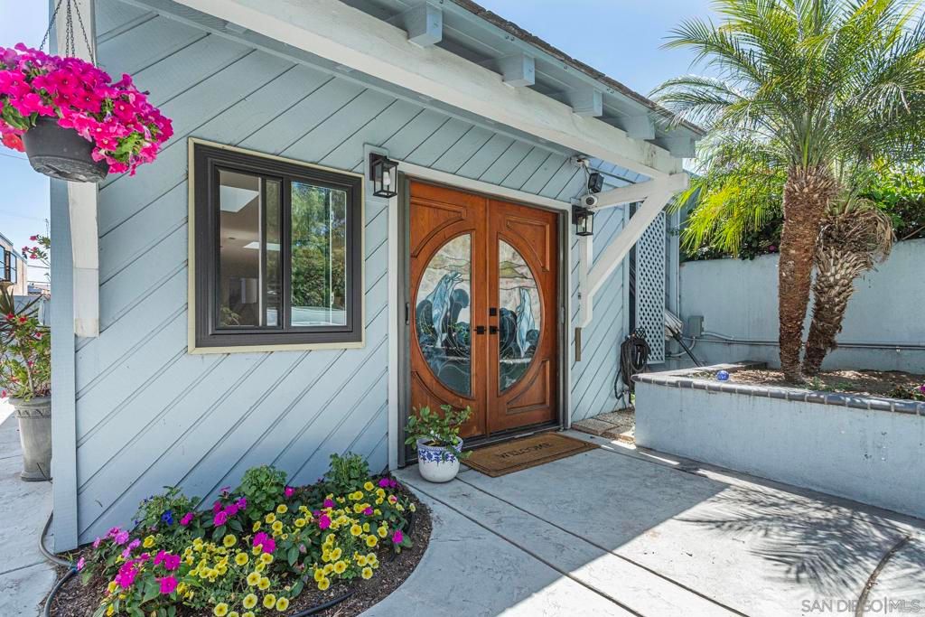 221 B Ave, Coronado, CA 92118 — photo 2