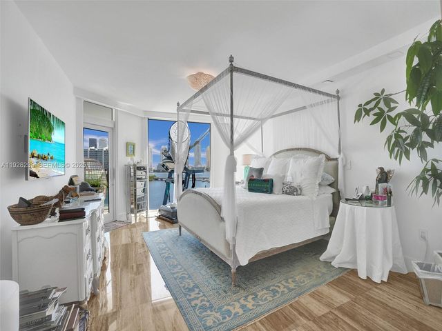 3201 NE 183rd St 704, Aventura, FL 33160