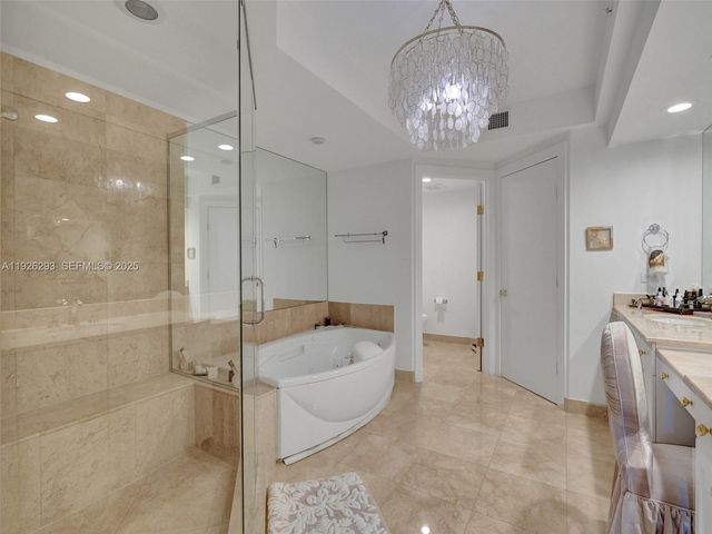 3201 NE 183rd St 704, Aventura, FL 33160