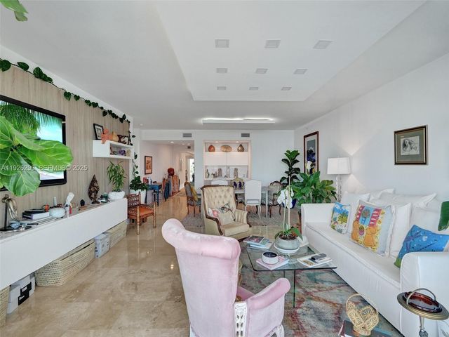 3201 NE 183rd St 704, Aventura, FL 33160