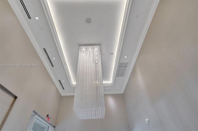 3201 NE 183rd St 704, Aventura, FL 33160