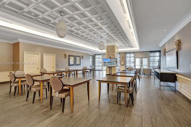 3201 NE 183rd St 704, Aventura, FL 33160