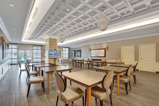 3201 NE 183rd St 704, Aventura, FL 33160