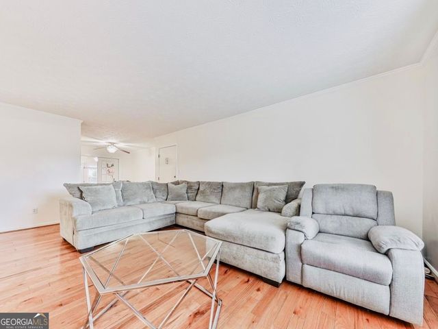 6700 Roswell Road 24E, Atlanta, GA 30328