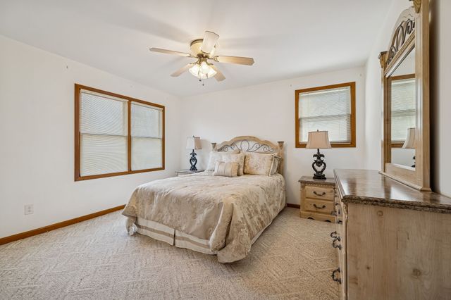 1795 Needmore Rd, Old Hickory, TN 37138