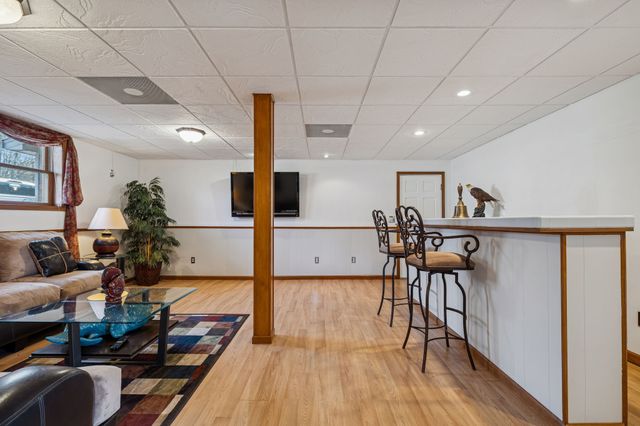 1795 Needmore Rd, Old Hickory, TN 37138