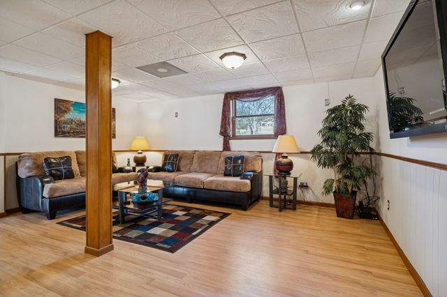 1795 Needmore Rd, Old Hickory, TN 37138