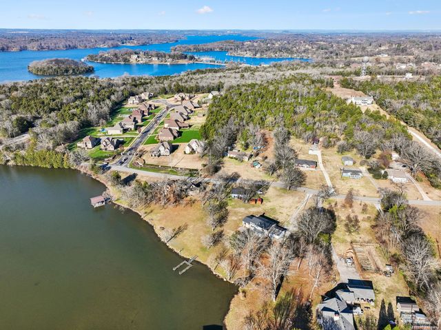 1795 Needmore Rd, Old Hickory, TN 37138