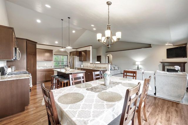 3309 E AQUAMARINE AVENUE, Appleton, WI 54913
