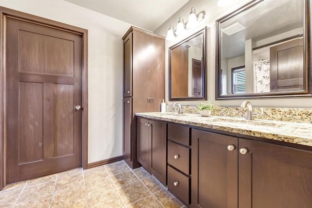 3309 E AQUAMARINE AVENUE, Appleton, WI 54913