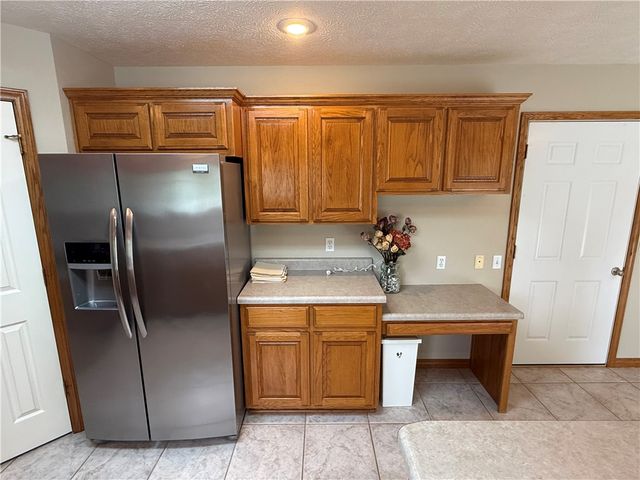 34 S Bandy Drive, Holiday Island, AR 72631