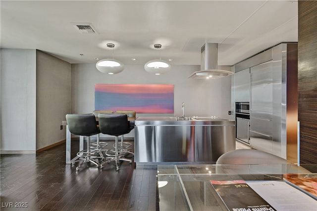 4381 West Flamingo Road 1101, Las Vegas, NV 89103