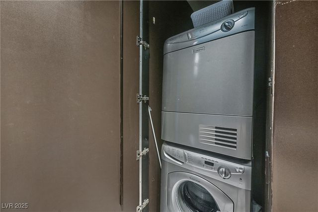 4381 West Flamingo Road 1101, Las Vegas, NV 89103