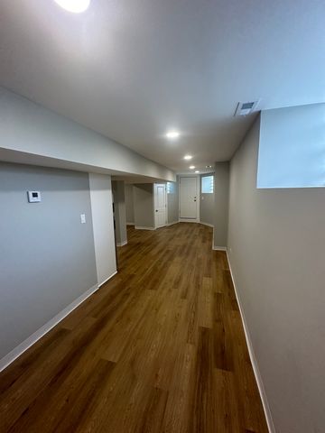 867 E Pershing Road GARDEN, Chicago, IL 60653