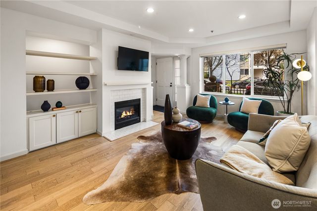 1519 NW 57th Street, Seattle, WA 98107