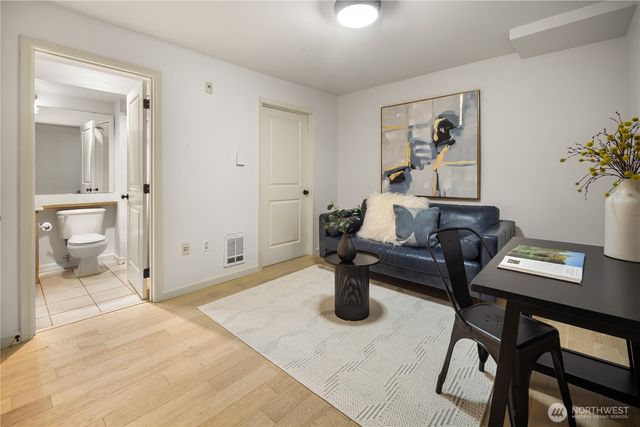 1519 NW 57th Street, Seattle, WA 98107