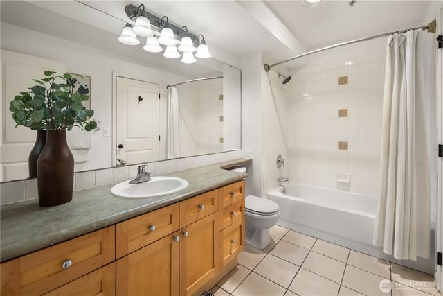 1519 NW 57th Street, Seattle, WA 98107