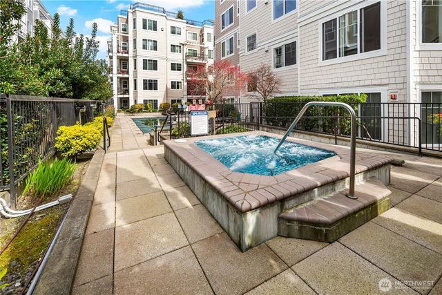 1519 NW 57th Street, Seattle, WA 98107