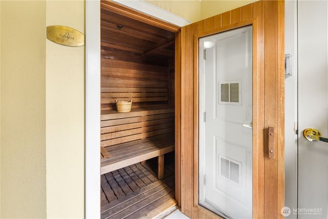 1519 NW 57th Street, Seattle, WA 98107