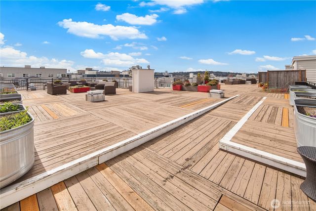 1519 NW 57th Street, Seattle, WA 98107