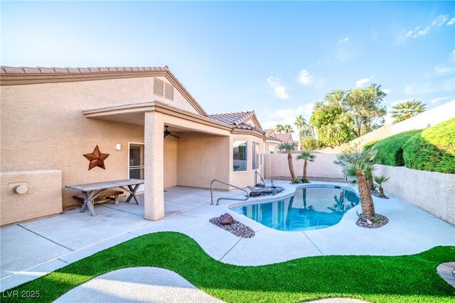 1989 Songbird Court, Henderson, NV 89012