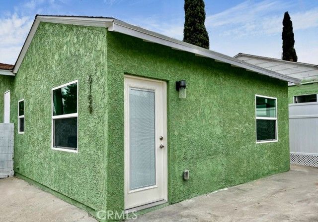 6153 Clybourn Avenue, North Hollywood (los Angeles), CA 91606