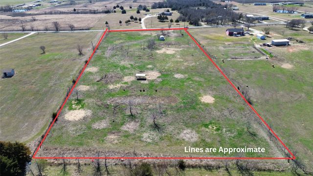 2985 Old Sherman Road, Whitesboro, TX 76273
