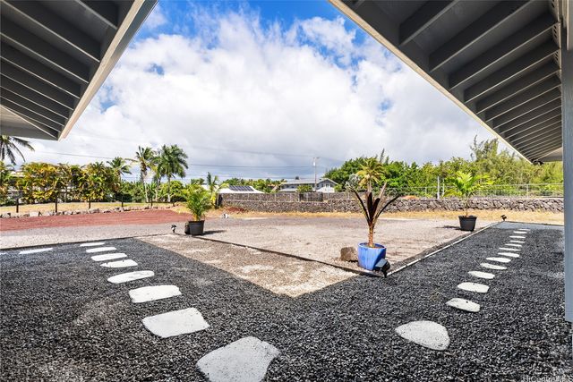 15-1688 Beach Road, Keaau, HI 96749