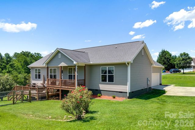 78 Bear Creek Hills Drive, Leicester, NC 28748