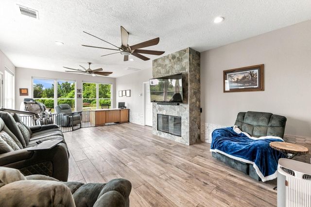 9010 Point Barrow Road, Beach City, TX 77523
