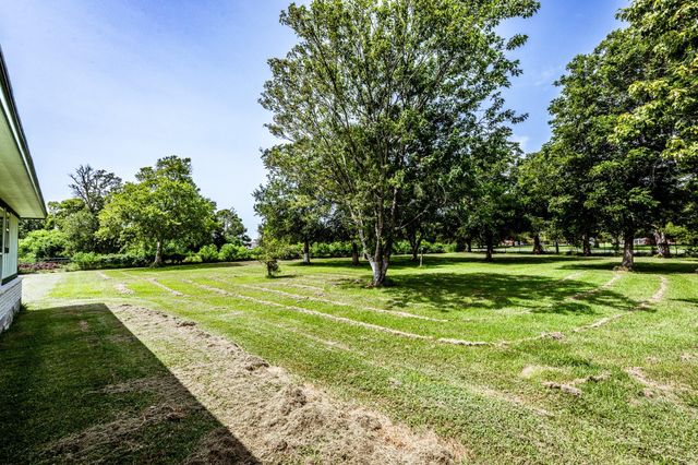 9010 Point Barrow Road, Beach City, TX 77523