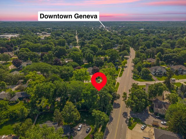 120 N Pine Street, Geneva, IL 60134