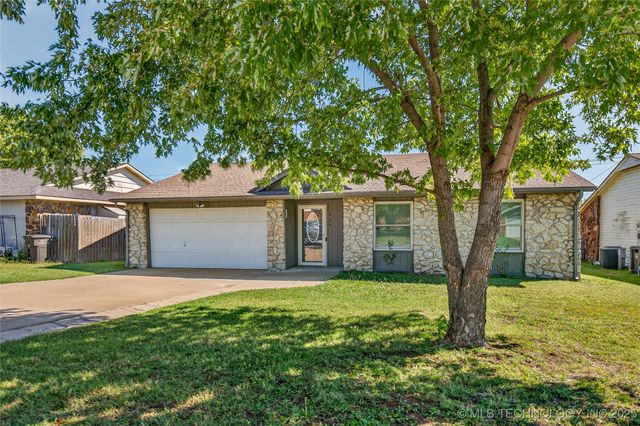 116 N Spruce Avenue, Bartlesville, OK 74006
