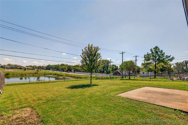 116 N Spruce Avenue, Bartlesville, OK 74006