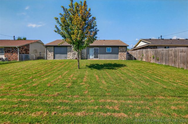 116 N Spruce Avenue, Bartlesville, OK 74006