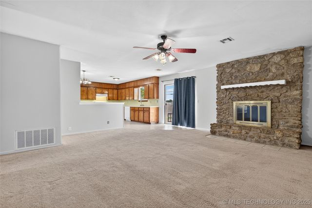 116 N Spruce Avenue, Bartlesville, OK 74006