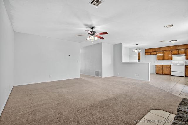 116 N Spruce Avenue, Bartlesville, OK 74006