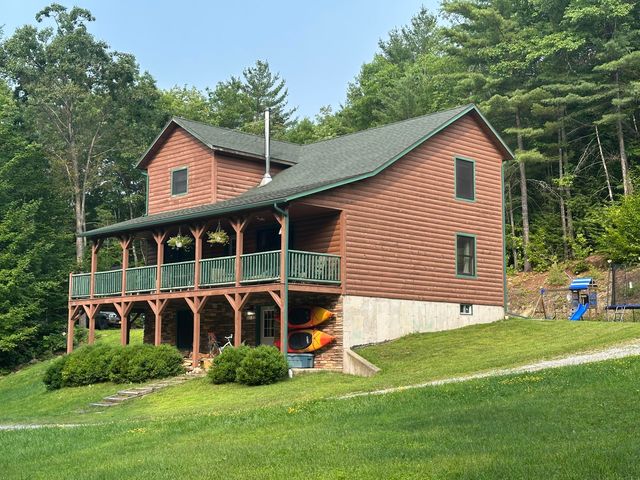 102 Strackville Road, Schuyler Falls, NY 12985