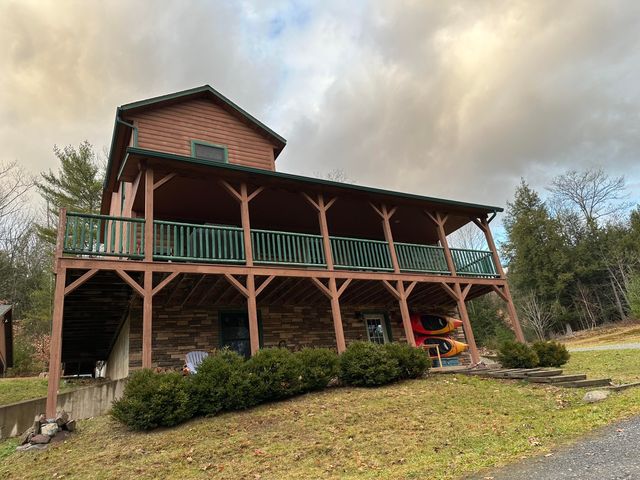 102 Strackville Road, Schuyler Falls, NY 12985