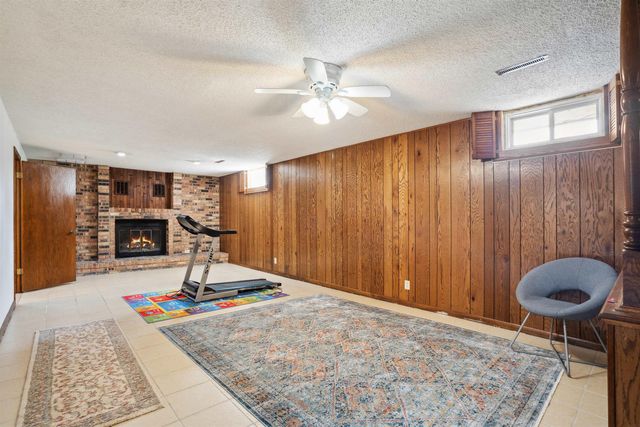 918 Colby Road, Waterloo, IA 50701