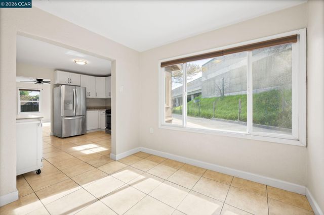 4820 Blum Rd, Martinez, CA 94553