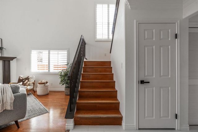 29747 Circle R Ct, Escondido, CA 92026