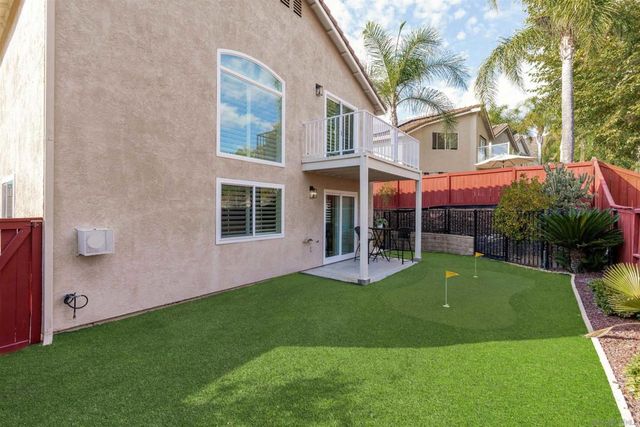 29747 Circle R Ct, Escondido, CA 92026