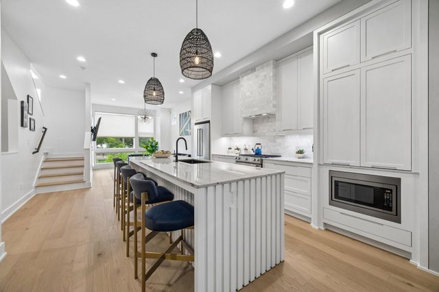 1308 Heslep Street C, Houston, TX 77009