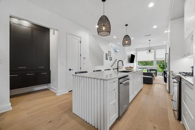 1308 Heslep Street C, Houston, TX 77009