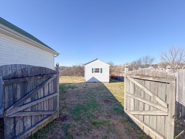 1580 Ragsdale Ln, Pulaski, TN 38478